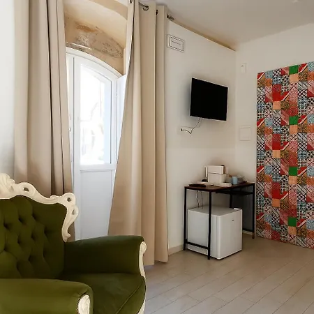 Re Bafe 3* Συρακούσες