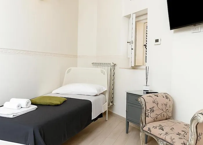 Re Bafè 3* Syracuse